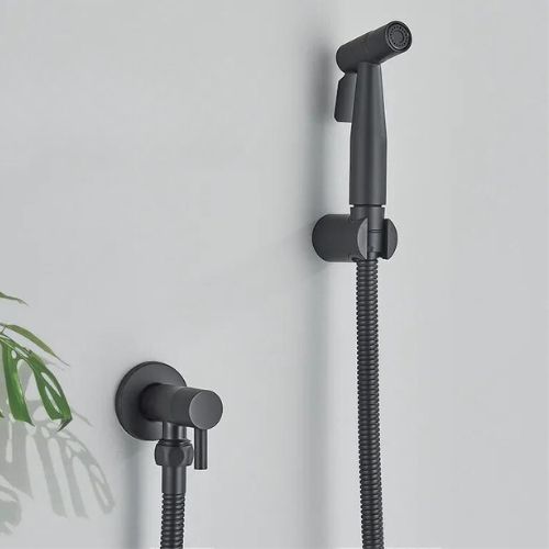 Handheld Bidet Shower for Unisex Personal Hygiene – Luxurious Design