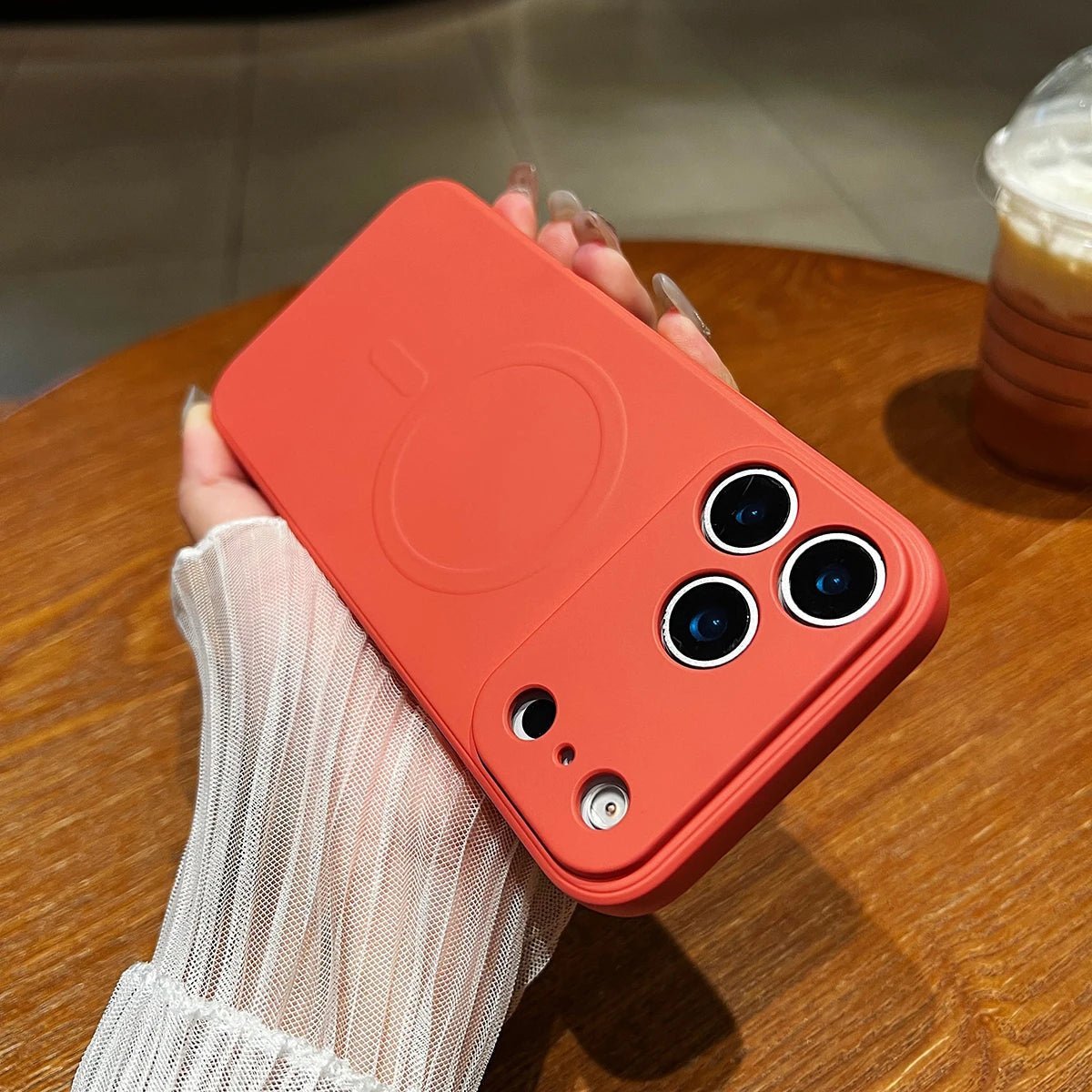LumiGrip – Magnetische Silikonhülle für iPhone 17 Serie