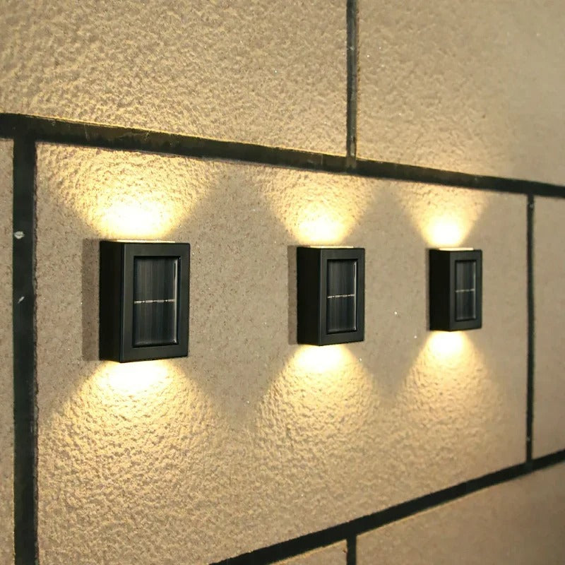 Solarbetriebene LED-Wandleuchte – Warmes Licht ganz ohne Kabel (4er Set)