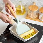 FlexiTurner – Perfect Turning Aid for Your Kitchen