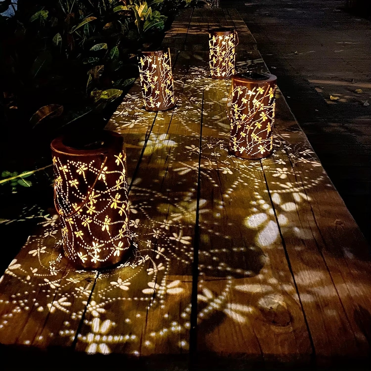 Shimmering Solar Lantern for Romantic Garden Evenings