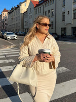 Stylish Handbag for Modern Women