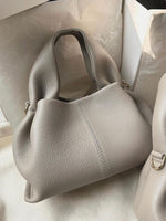 Stylish Handbag for Modern Women