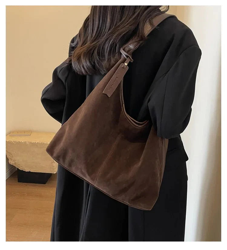 Elegant suede bag for every occasion