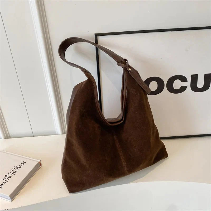 Elegant suede bag for every occasion
