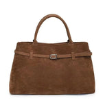 Elegant bag with generous storage space for every occasion