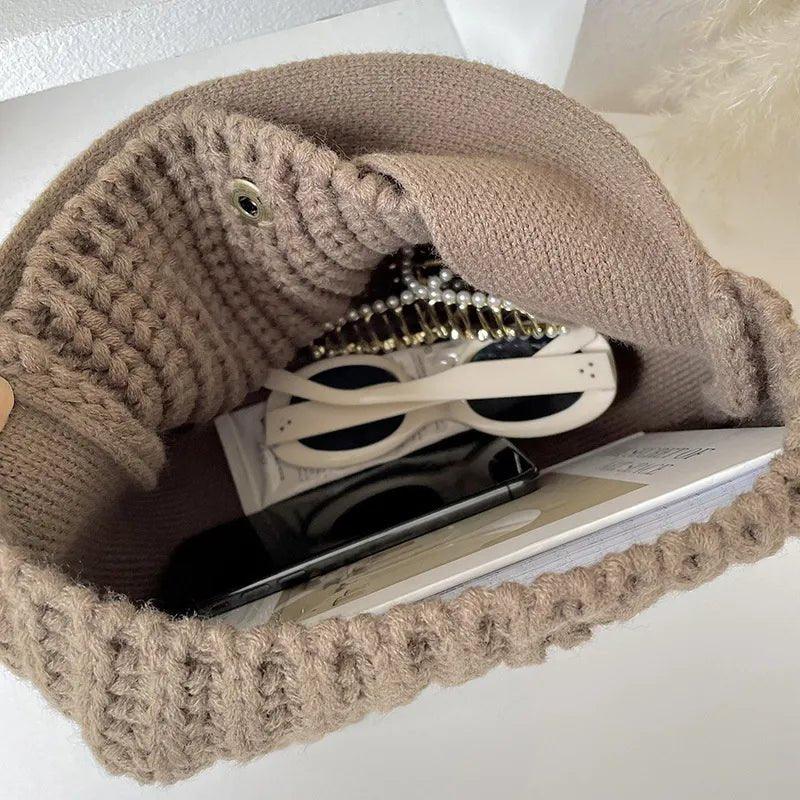 Stylish Knitted Bag – Elegant & Practical for Every Day
