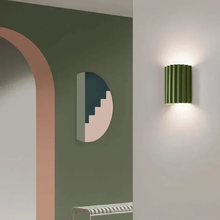 Contemporary Wave Design Wall Light | Ambient Illumination for Home