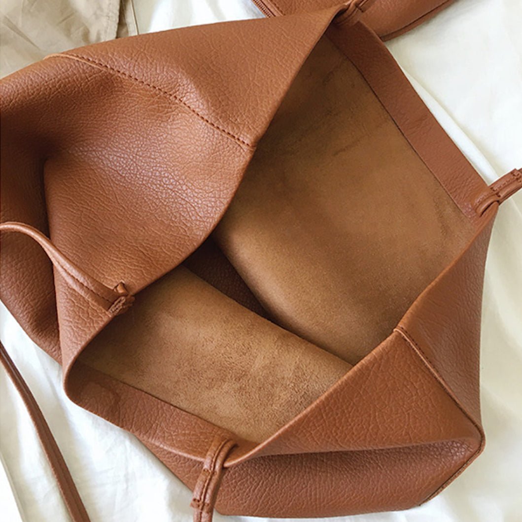 Stylish women's handbag with plenty of storage space