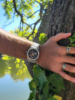 Elegant Chronograph Watch with Leather Strap - Stylish and Functional