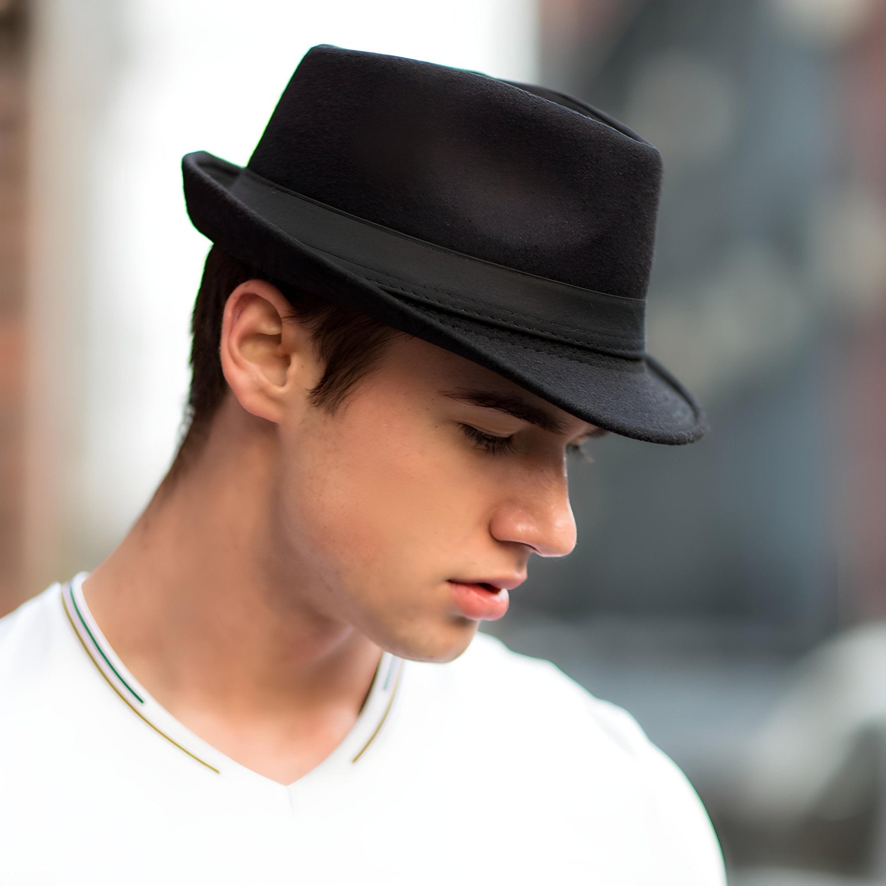 Stylish Traditional Hat – Robust Retro Look for Any Occasion