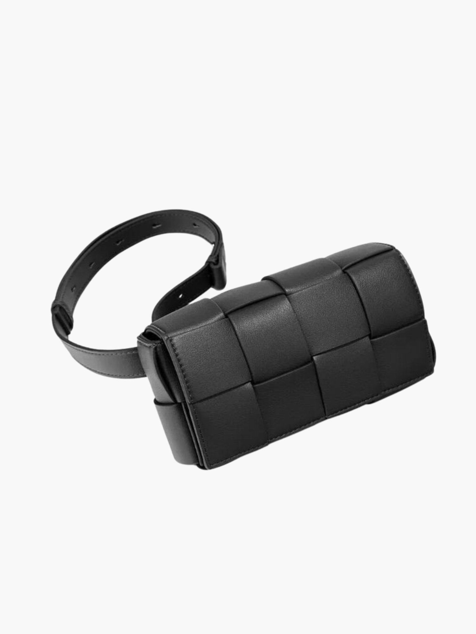 Stylish multi-functional hip bag for any occasion