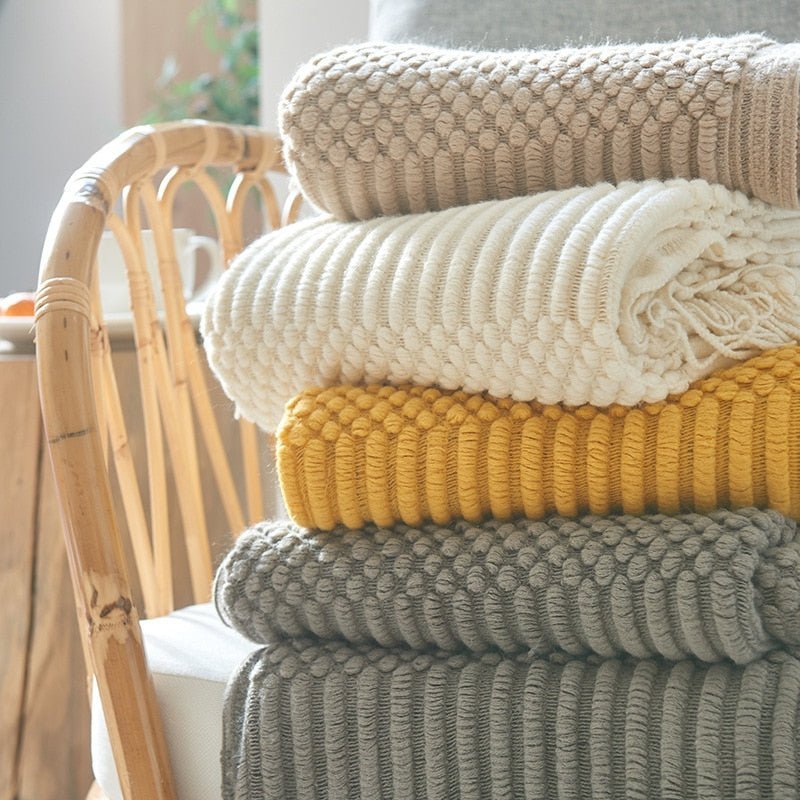 Warmth and Style: Cozy Knitted Blanket for Your Home