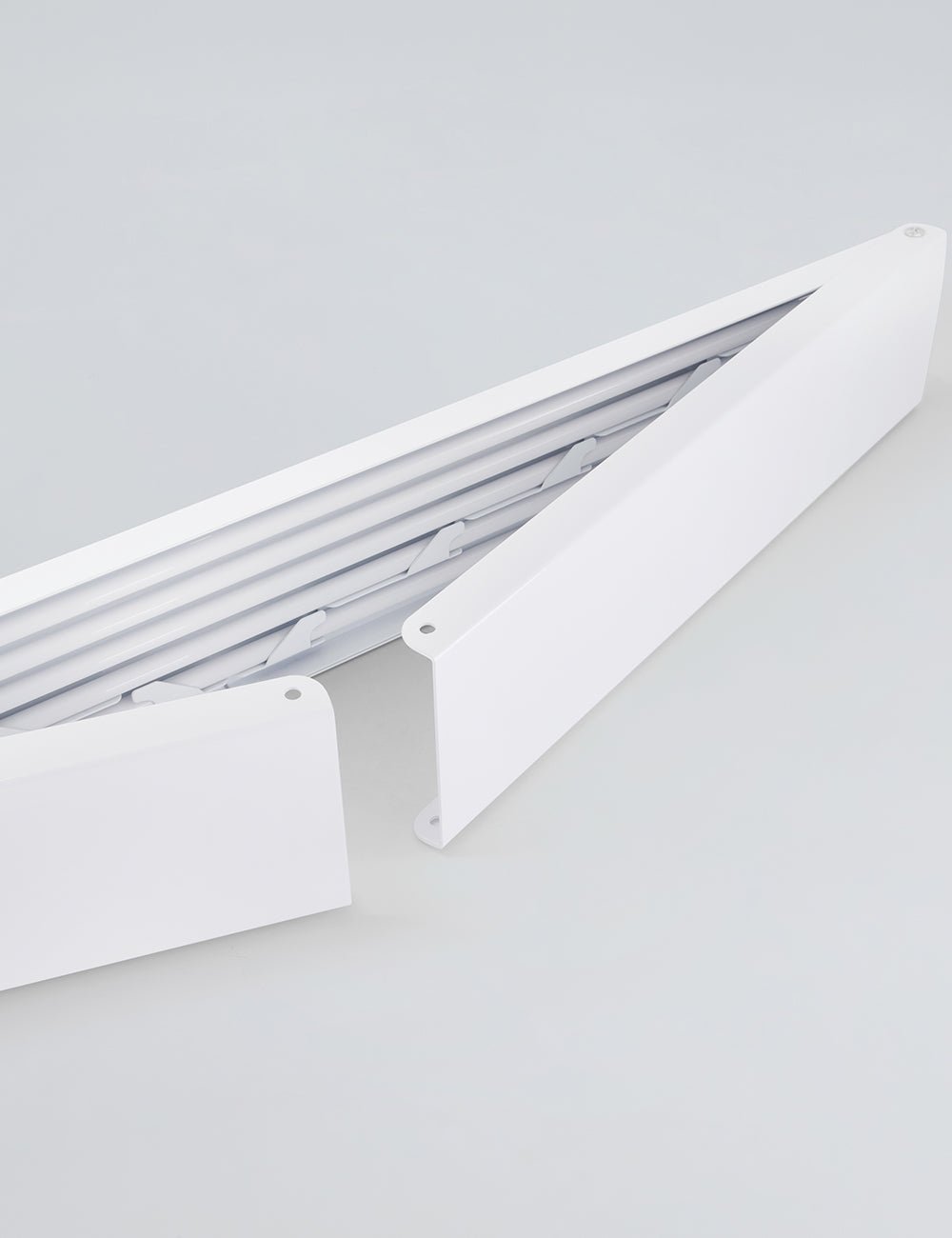 Flexible Wall-Mounted Clothes Dryer - Robust and Space-Saving