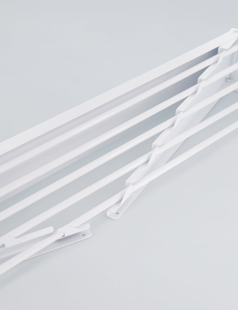 Flexible Wall-Mounted Clothes Dryer - Robust and Space-Saving