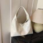 Stylish tote bag with generous storage and organizer pouch