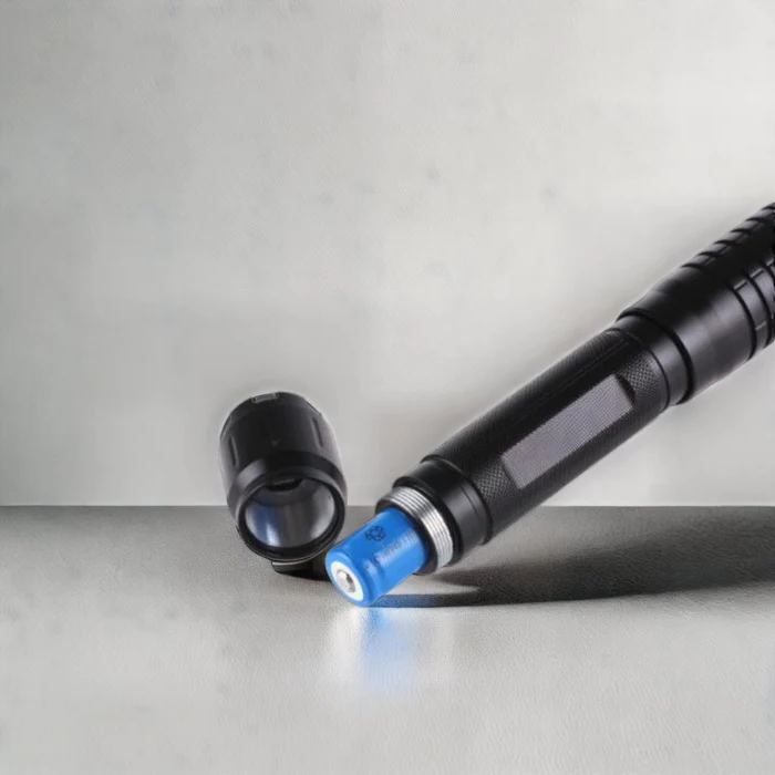 LumenPro | FlexiFire Laser-Lampe - Ihr perfekter Begleiter im Freien