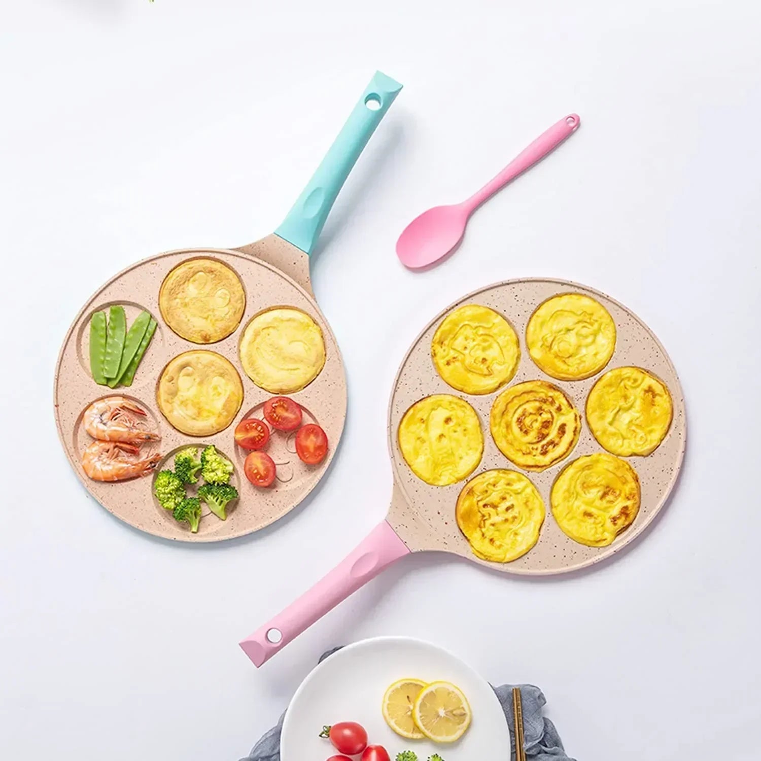 Fröhliche Frühstückspfanne für Kinder – Lustige Formen für Pfannkuchen und Eier