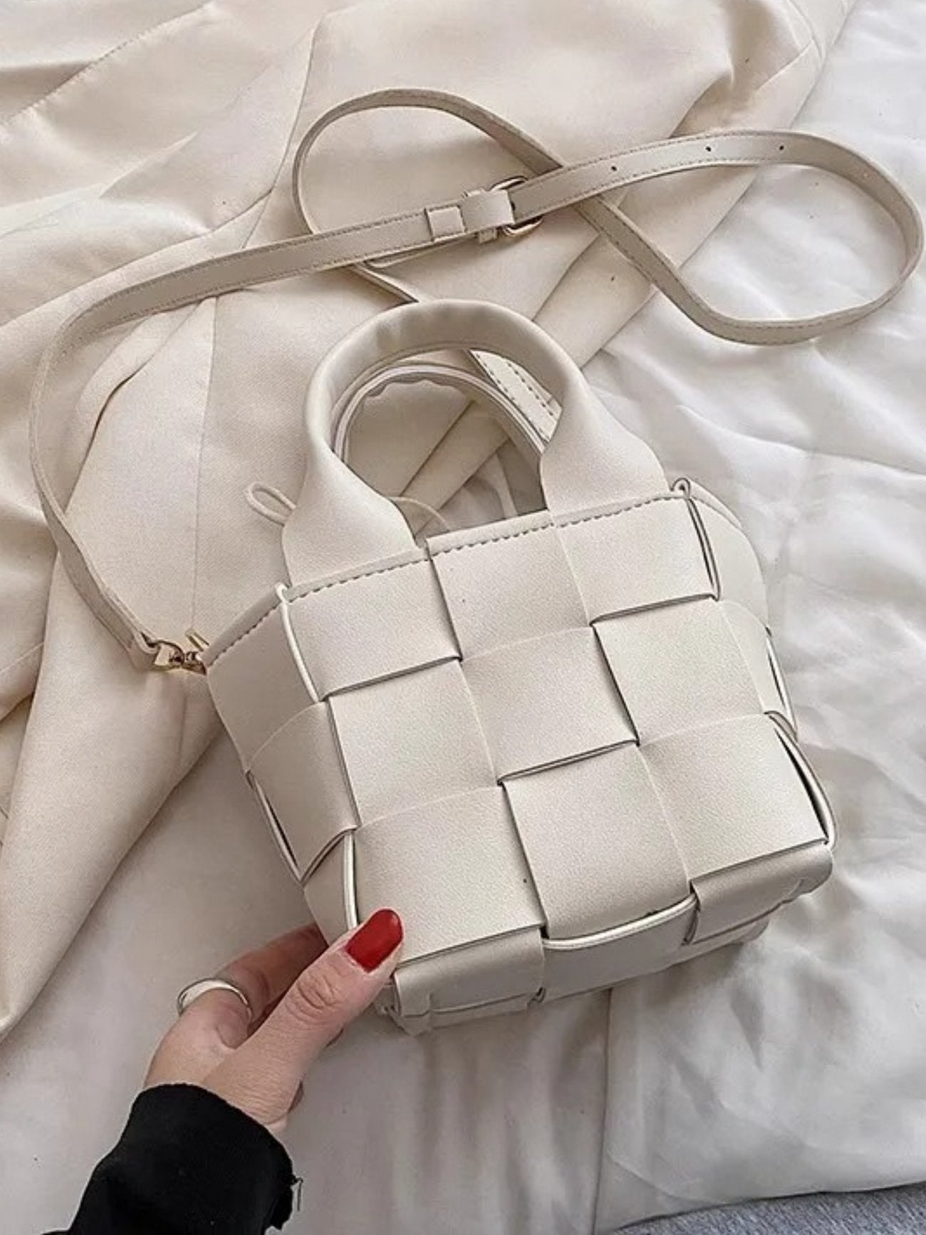 Elegant Mini Handbag for Every Occasion