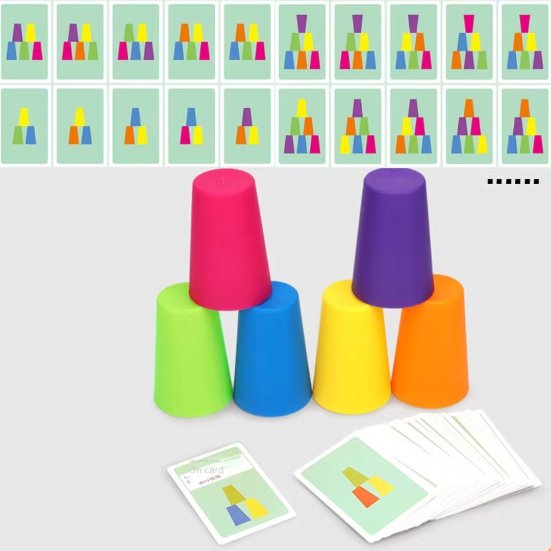 Stapeltassen Spielzeug nach Montessori