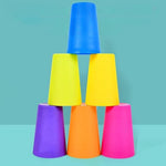Stapeltassen Spielzeug nach Montessori