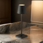 Elegante LED Tischlampe für jeden Raum
