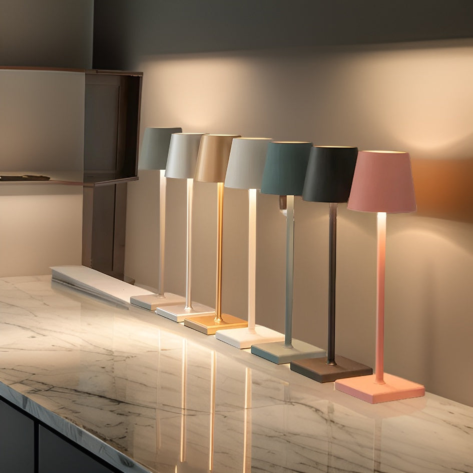Elegante LED Tischlampe für jeden Raum