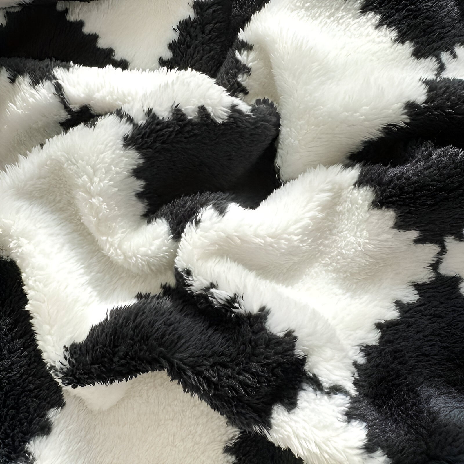 Colorful Fleece Blanket for Ultimate Comfort