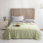 Refreshing Summer Blanket for Pleasant Nights - Breathable and Lightweight