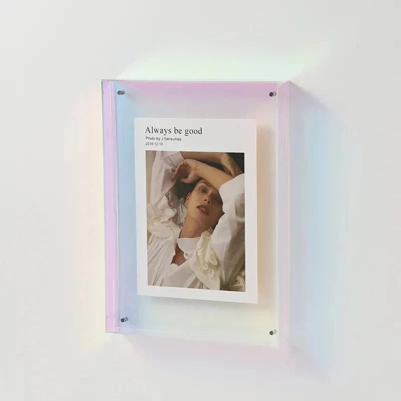 Acrylic Photo Frame - Floating Design for Your Pictures