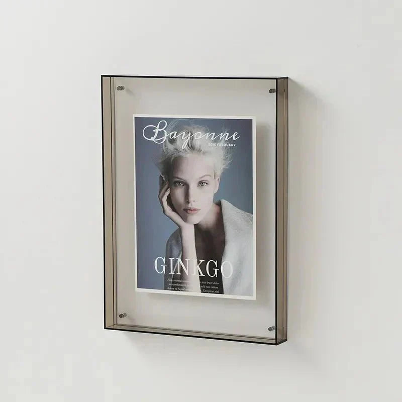 Acrylic Photo Frame - Floating Design for Your Pictures