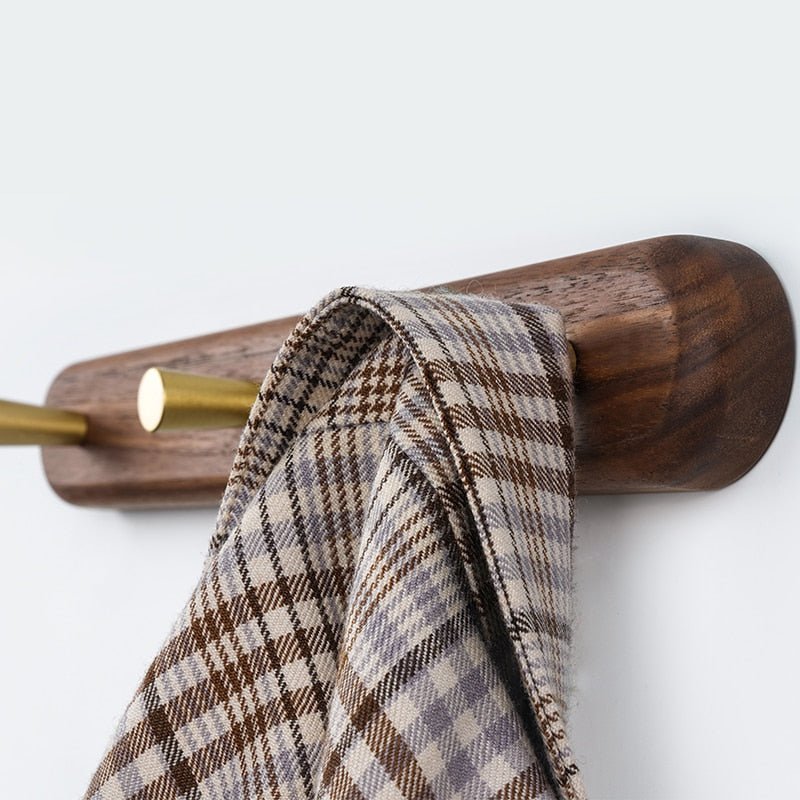 NaturaLine | Eleganter Holz-Wandgarderobenhaken mit Messinghaken