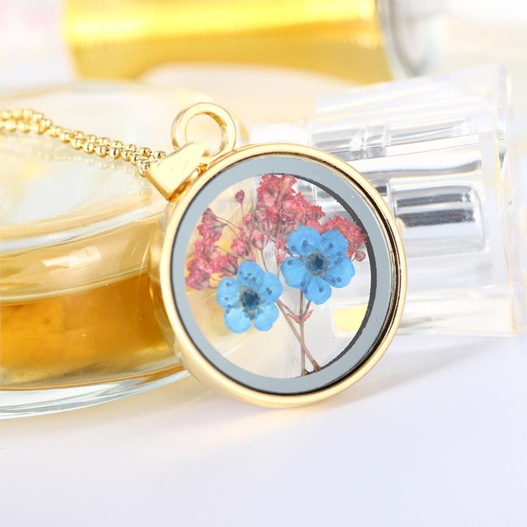 Blumen Halsketten aus Pressblumen