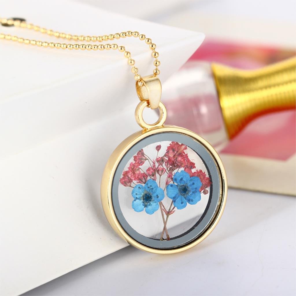 Blumen Halsketten aus Pressblumen