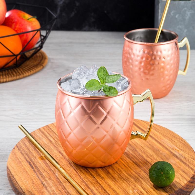 Eleganter Cocktailbecher für erfrischende Getränke