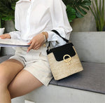 Leichte Sommertasche mit Schulterriemen – Eva Stro Chic Bag