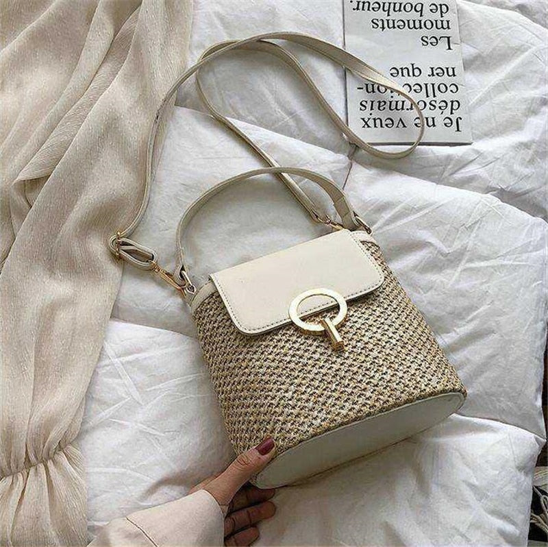 Leichte Sommertasche mit Schulterriemen – Eva Stro Chic Bag