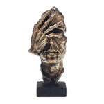 Abstrakte goldene Skulptur – Moderne skandinavische Dekoration