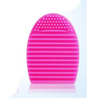 Effizienter Pinselreiniger für makelloses Makeup