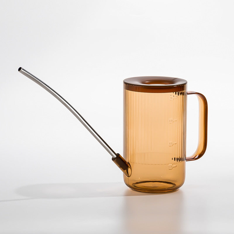 Grüner Begleiter | Elegante Gießkanne für Pflanzenpflege