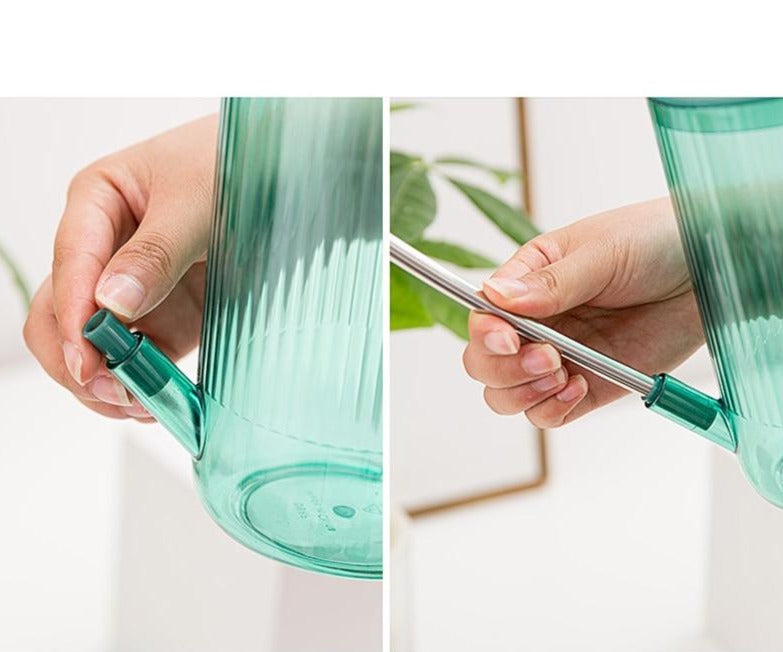 Grüner Begleiter | Elegante Gießkanne für Pflanzenpflege