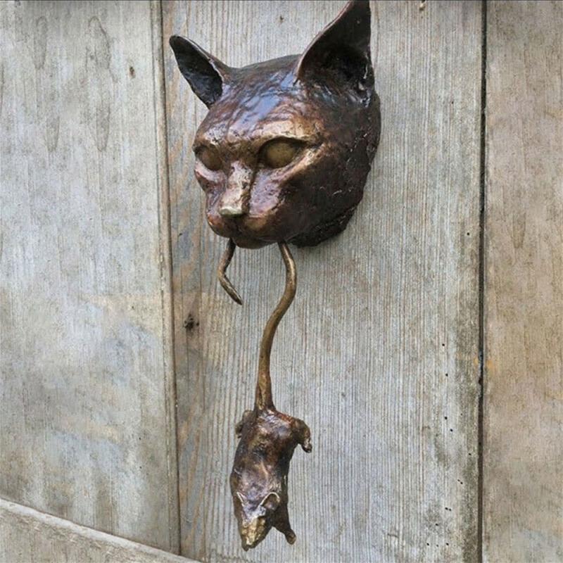 Kreativer Katzen-Maus Türklopfer aus Metall