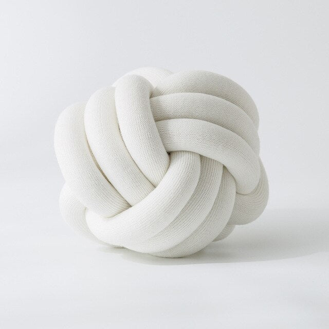 Knot Ball Kissen