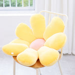 Daumenkissen mit flauschigem Gänseblümchen-Motiv