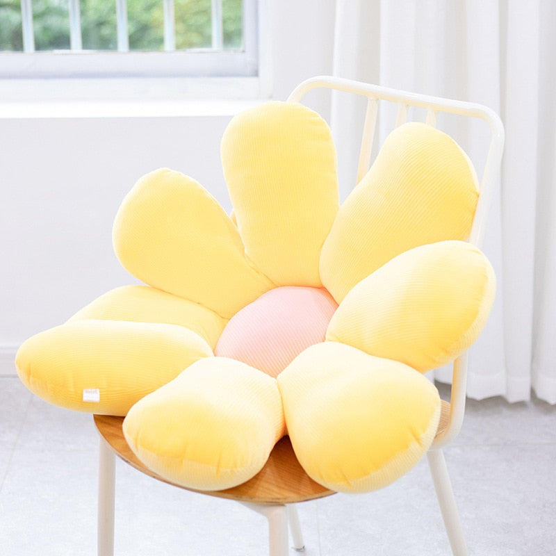 Daumenkissen mit flauschigem Gänseblümchen-Motiv