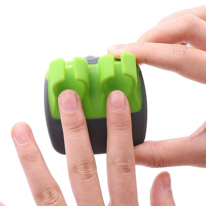 Gemüse- und Obstschäler mit doppeltem Fingergriff