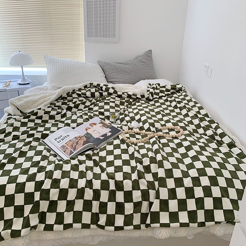 Gestreifte Decke
