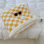 Gestreifte Decke
