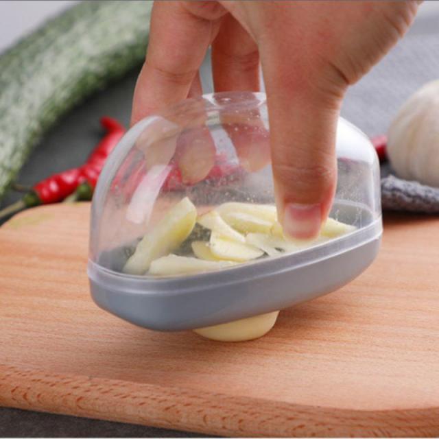 Knoblauchschneider & -peller für müheloses Kochen