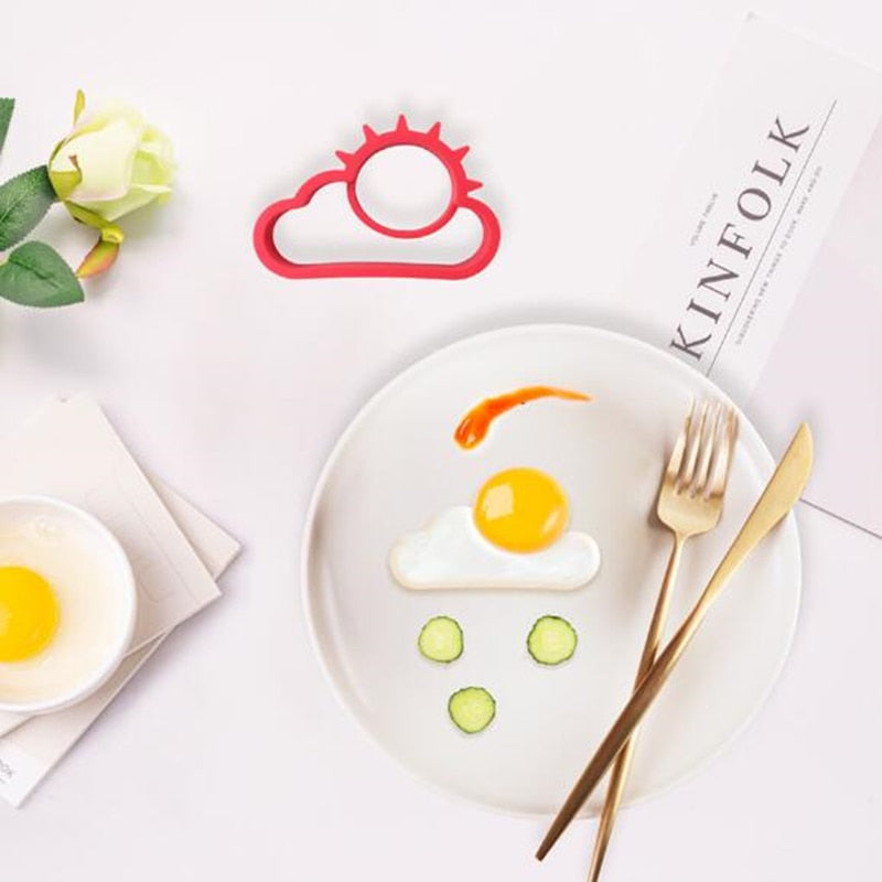 Frühstücksformer für lustige Eier und Pfannkuchen